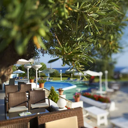 Acrotel Elea 4*